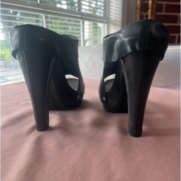 Women’s PeepToe Heels, size 7 - Picture 3 of 6